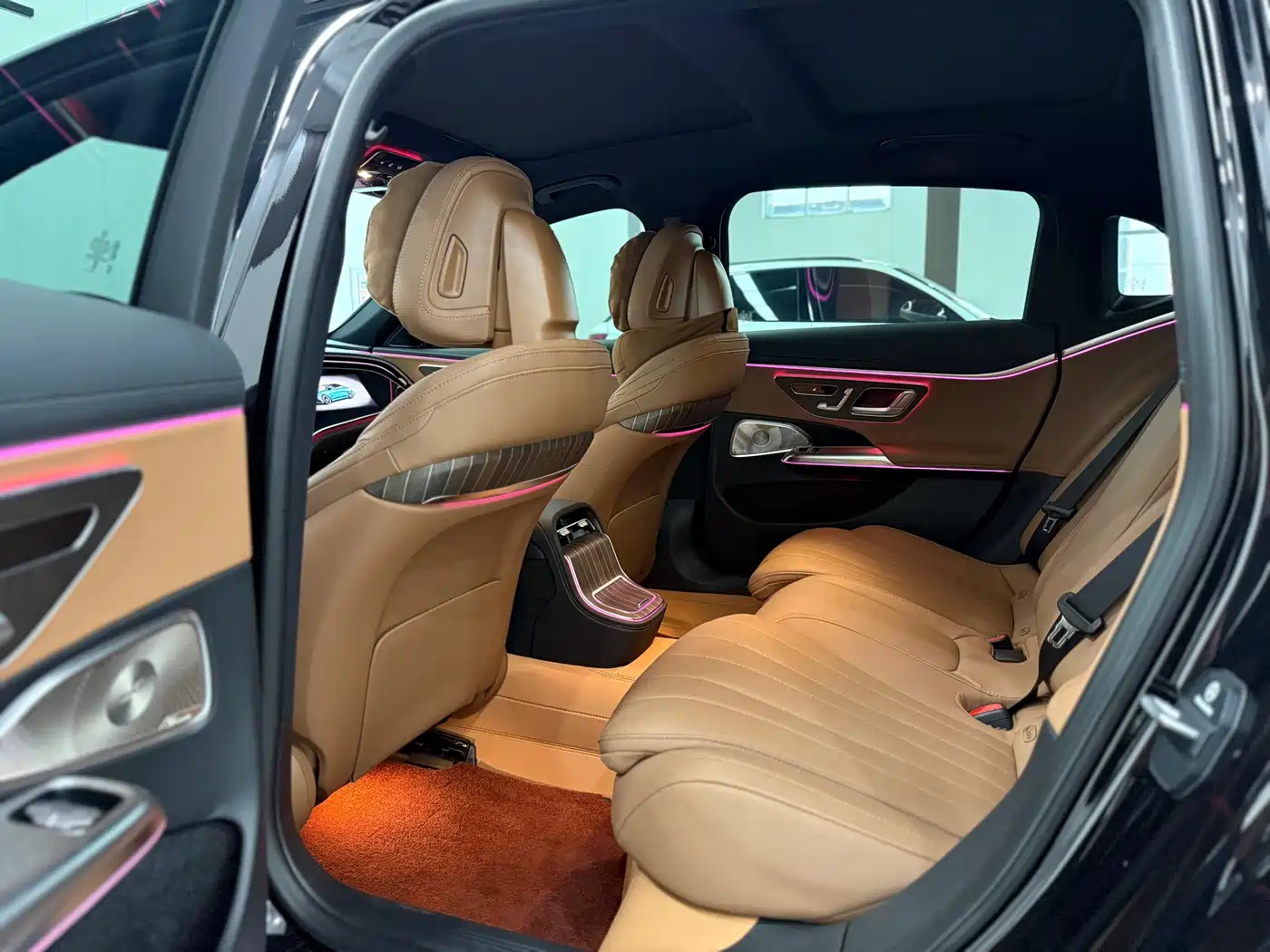 Mercedes-Benz E-Class 2025 Facelift E 300 L Luxury фото 17