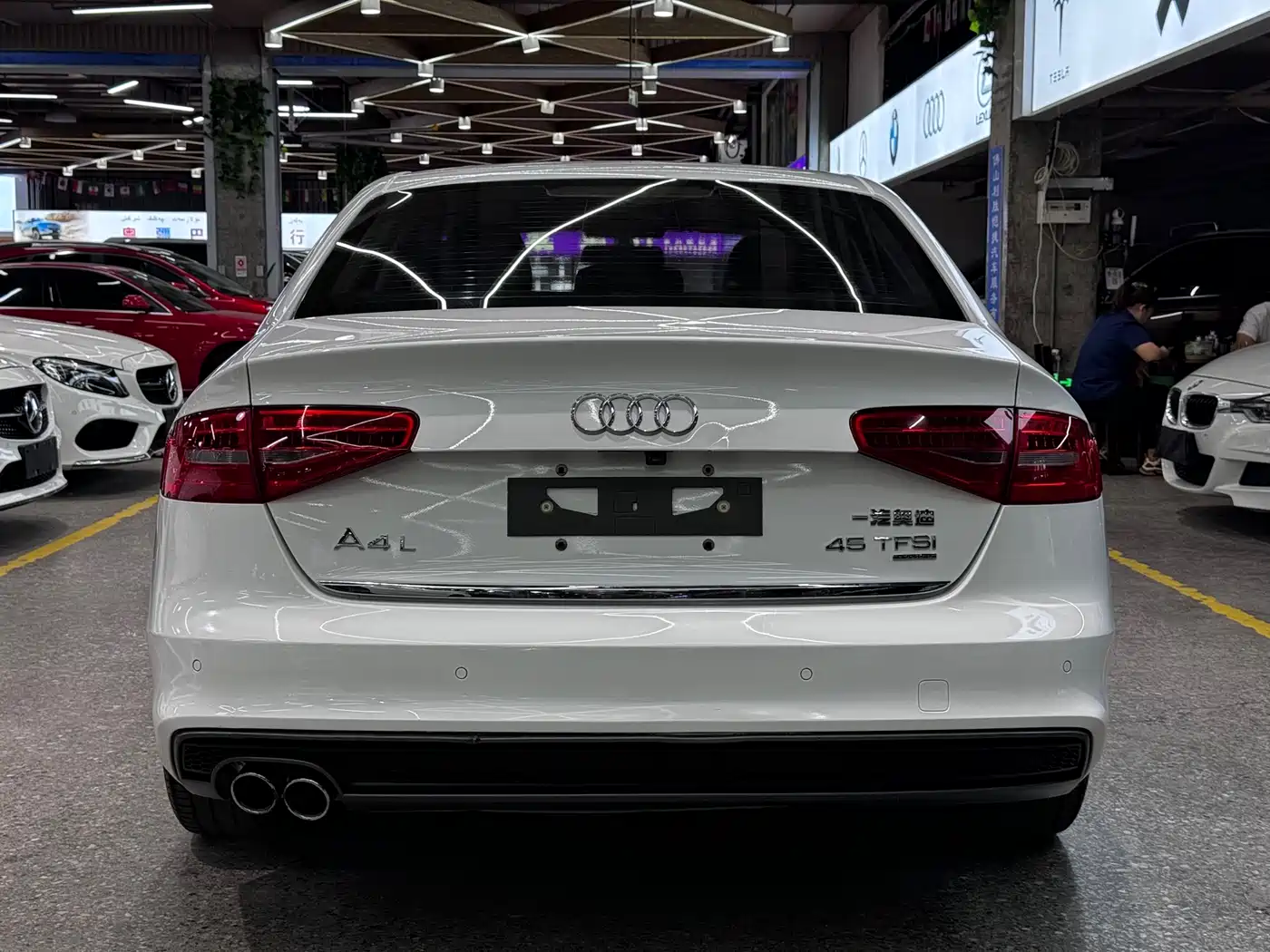Audi A4L 2015 45 TFSI quattro Individual Sport фото 5