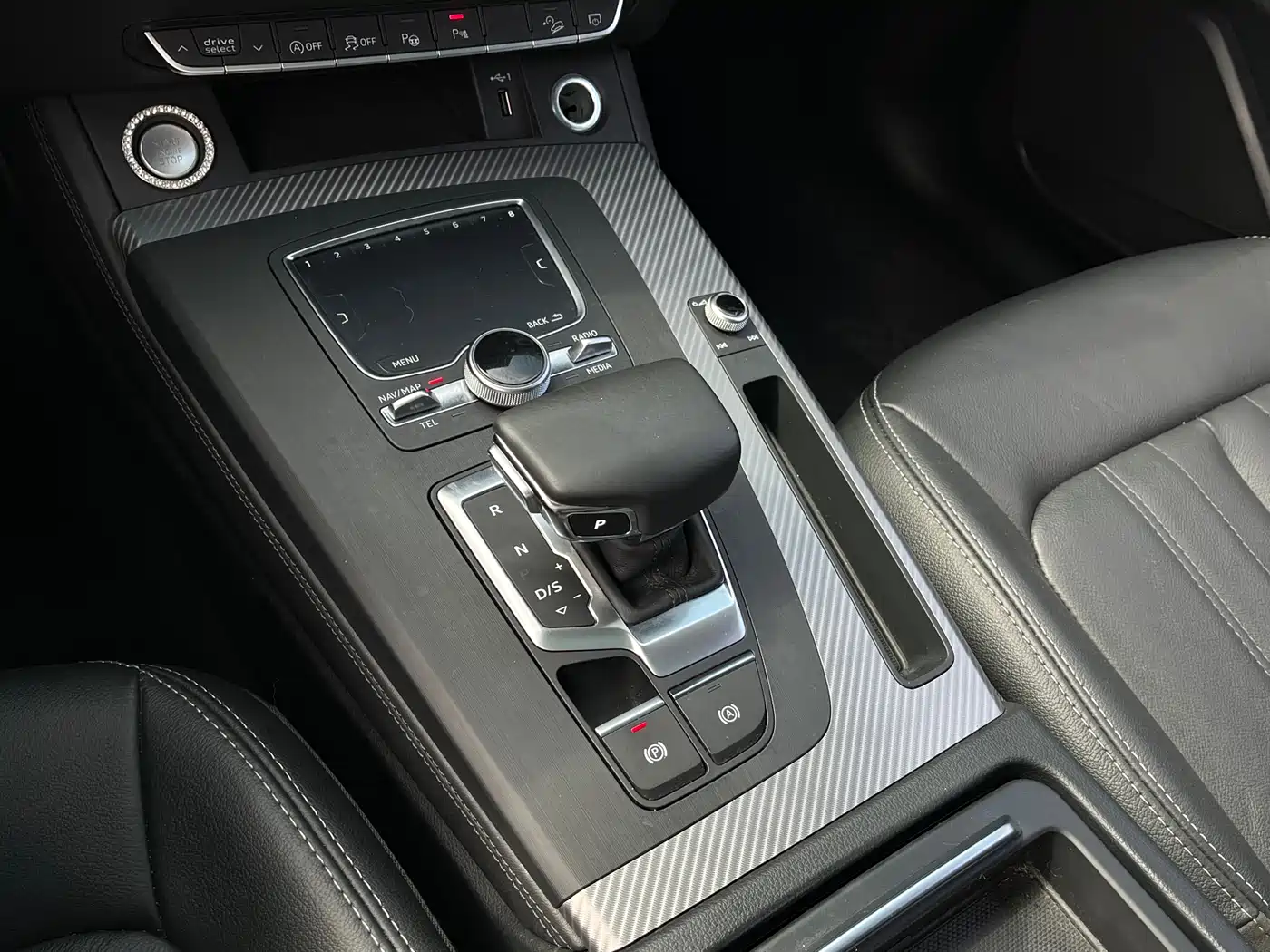 Audi Q5L 2020 45 TFSI Exclusive Fashion фото 11