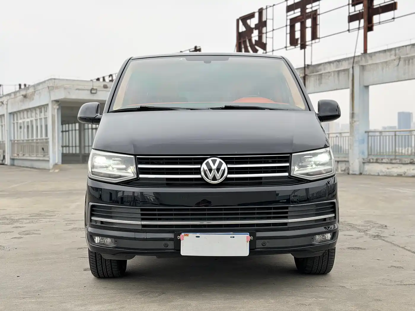 Volkswagen Multivan 2016 2.0TSI 2WD Luxury 7-Seater фото 22