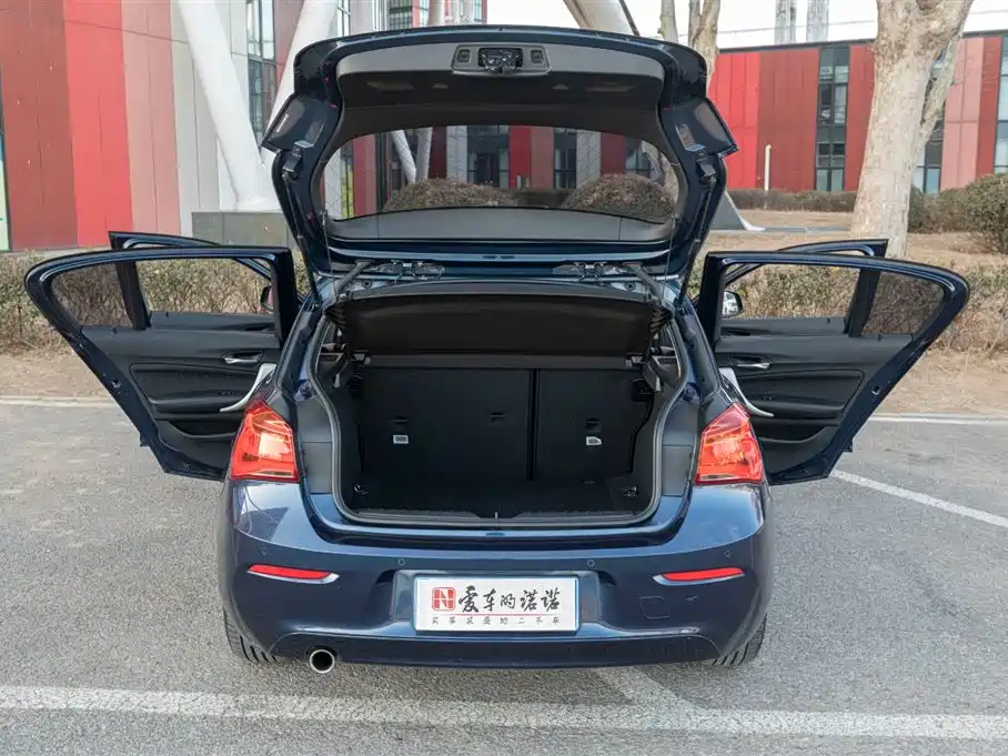 BMW 1 Series (Import) 2015 120i Leading фото 57