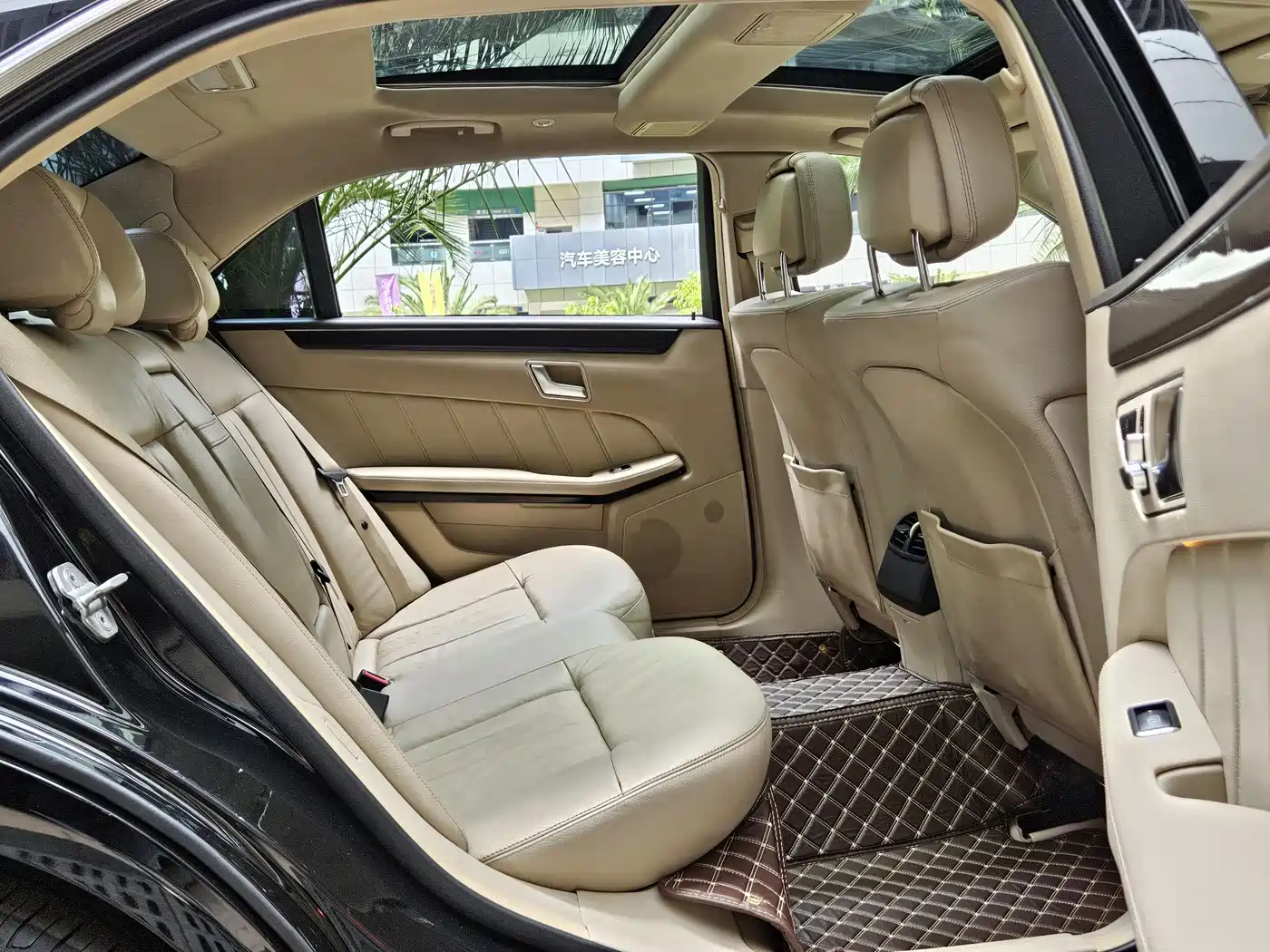 Mercedes-Benz E-Class 2014 Facelift E 260 L Sport фото 9