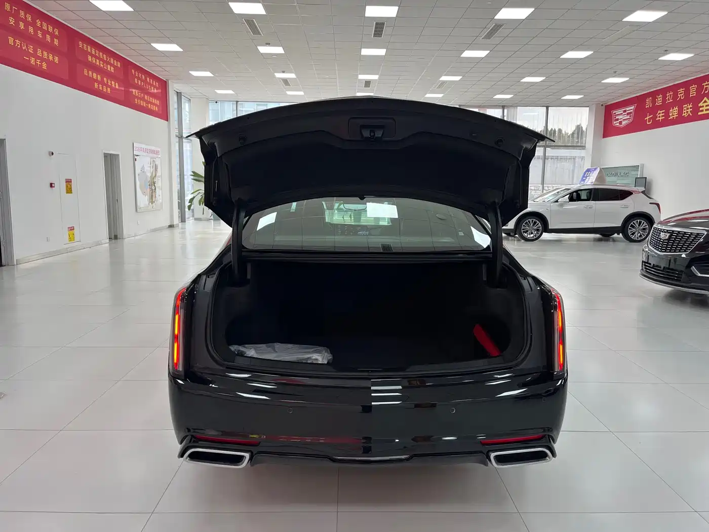 Cadillac CT6 2025 2026 Model 28T Flagship Edition