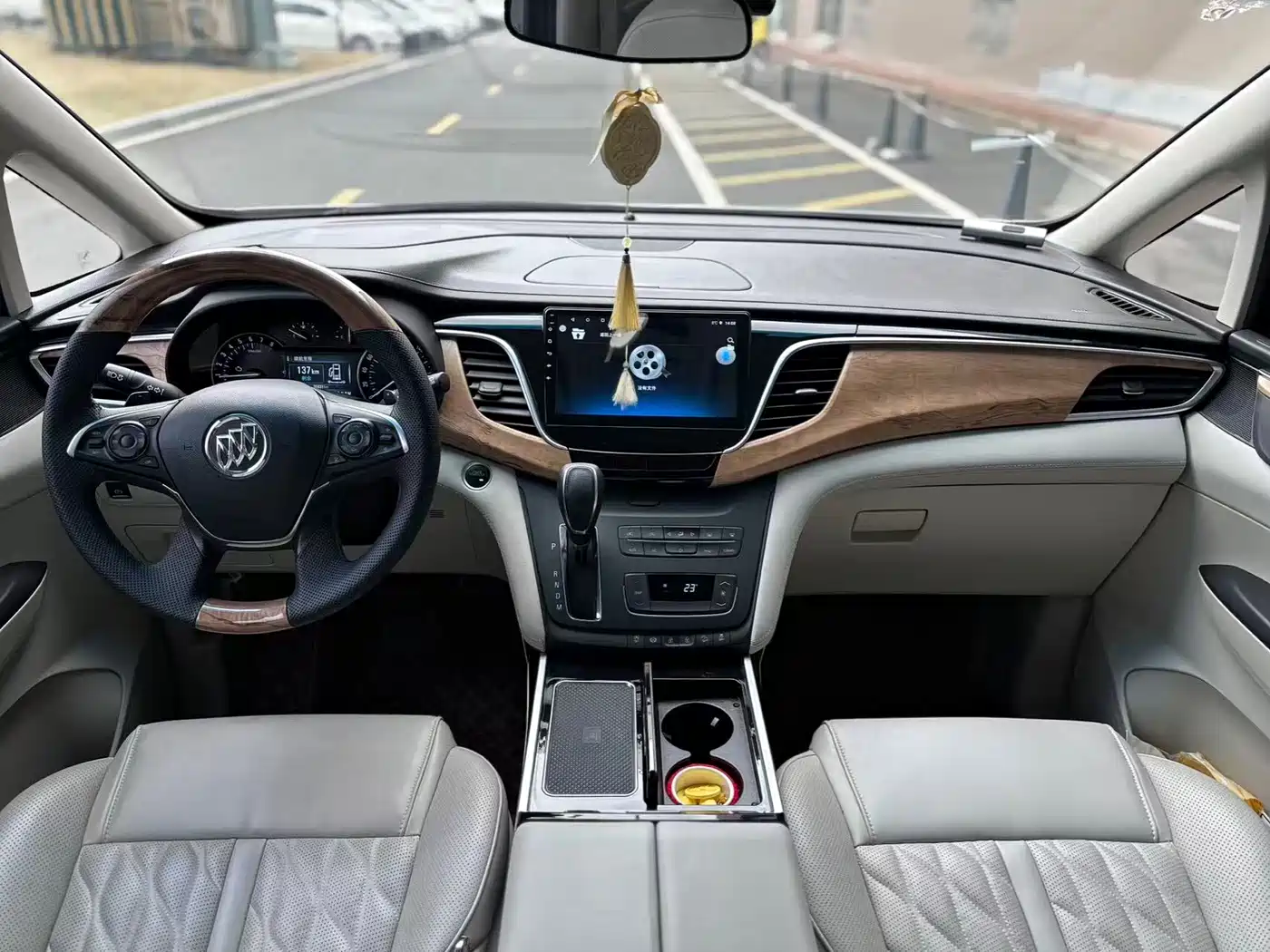 Buick GL8 2018 ES 28T Comfort Type China VI фото 6
