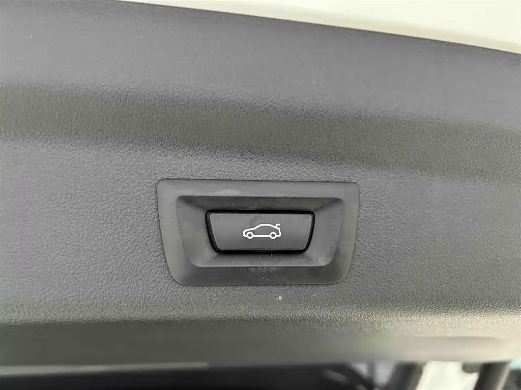 BMW X1 2023 sDrive20Li X Design Package фото 17