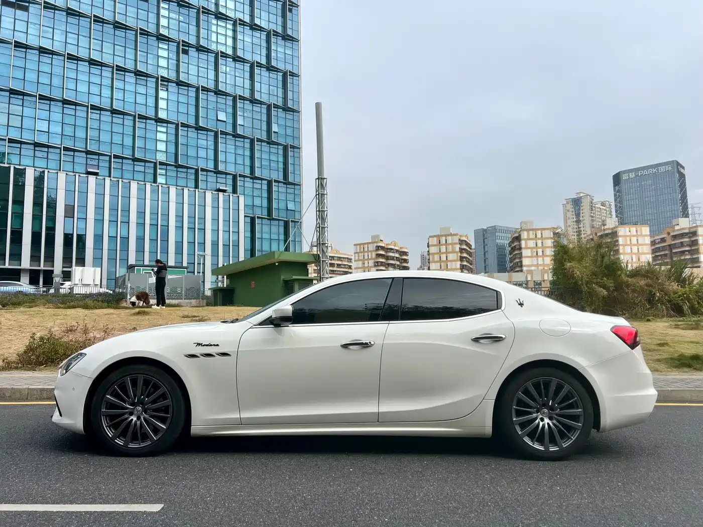 Maserati Ghibli 2022 3.0T Modena фото 3