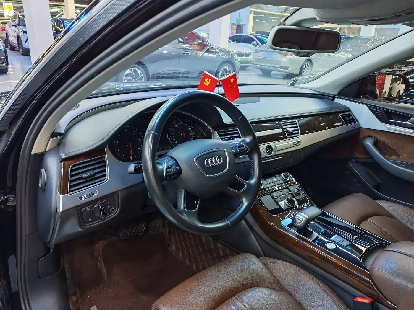 Audi A8 2017 A8L 45 TFSI quattro Comfort фото 6