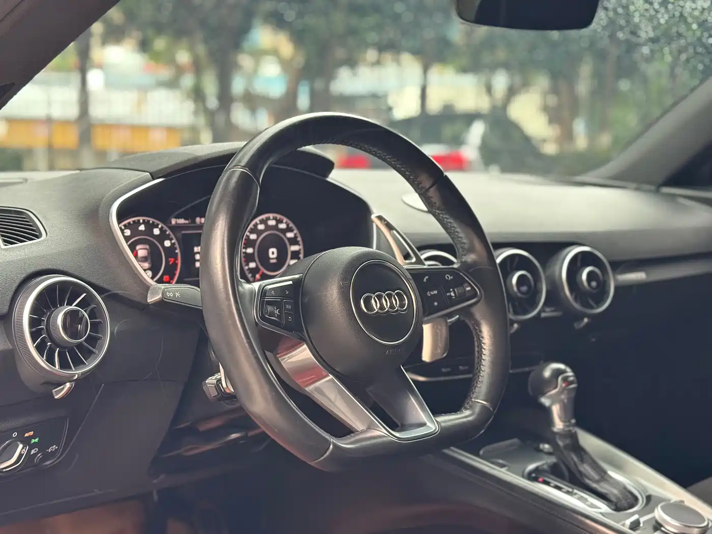 Audi TT 2015 TT Coupe 45 TFSI фото 4
