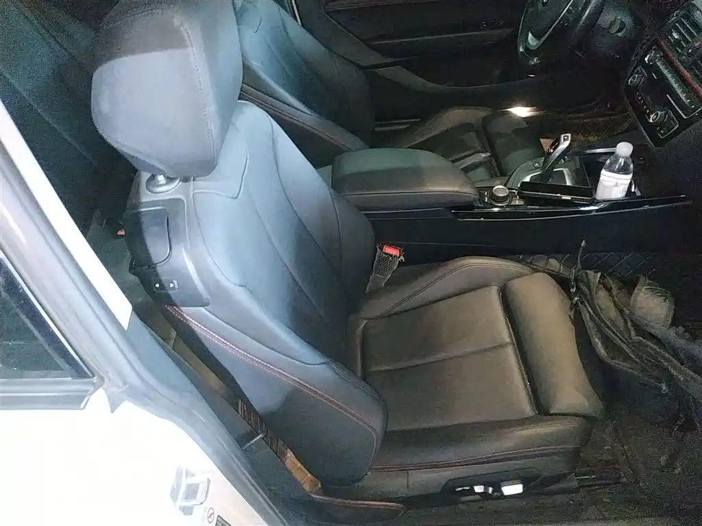 BMW 2 Series (Import) 2019 225i Sport Design Package фото 25