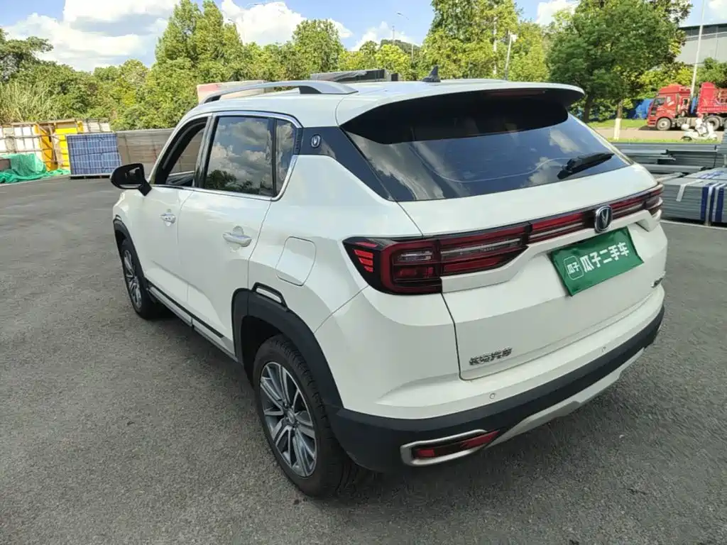 Фото 5 - Changan CS35 PLUS