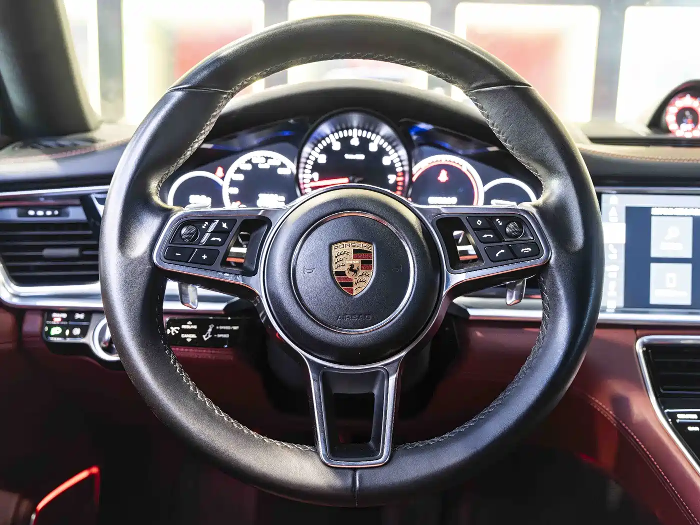 Porsche Panamera 2017 Panamera 3.0T фото 17