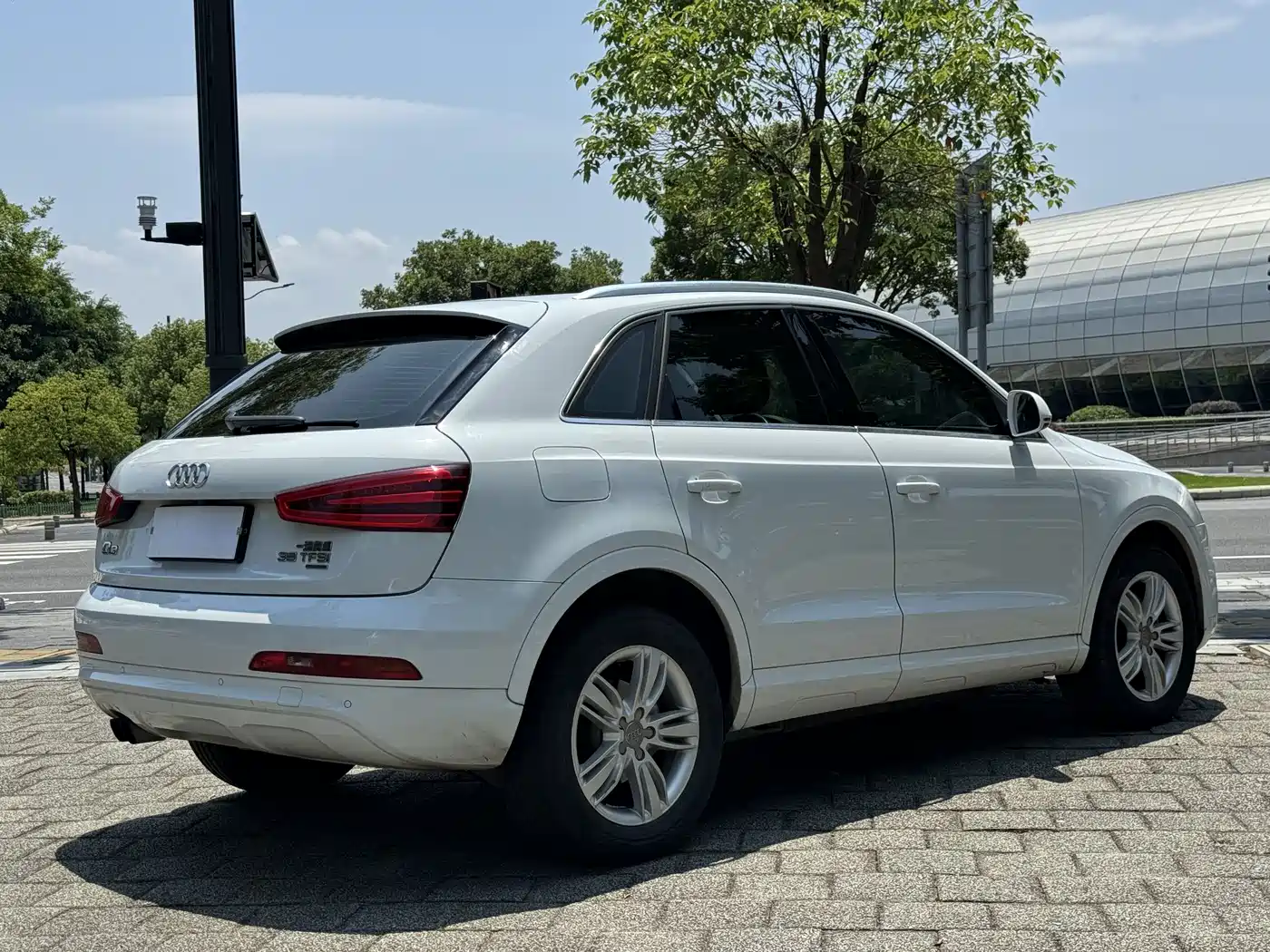 Audi Q3 2015 35 TFSI quattro Technology фото 9