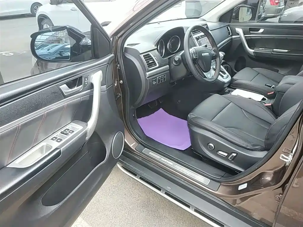 Haval H6 2015 Sport 1.5T Automatic 2WD Luxury фото 16