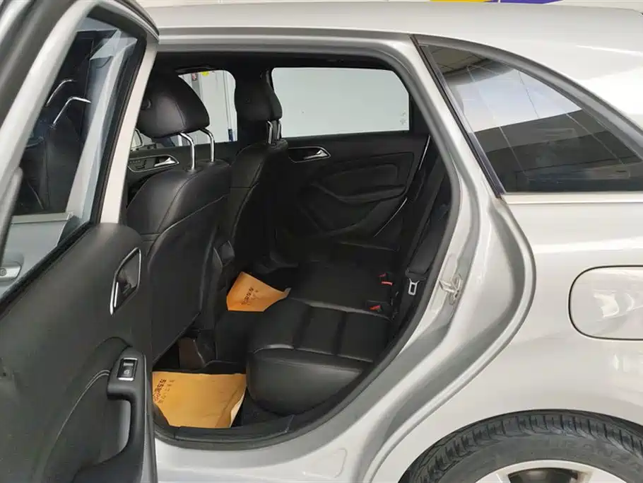 Mercedes-Benz B-Class 2012 B 200 фото 11