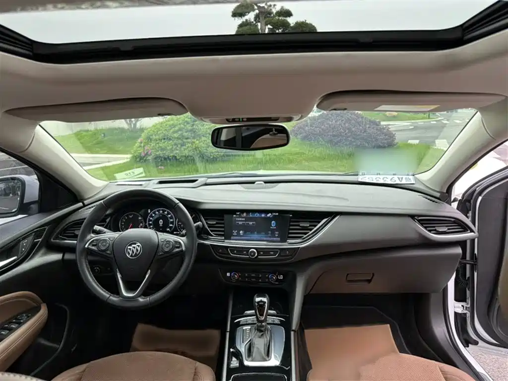 Buick Regal 2019 28T Premium China VI фото 16