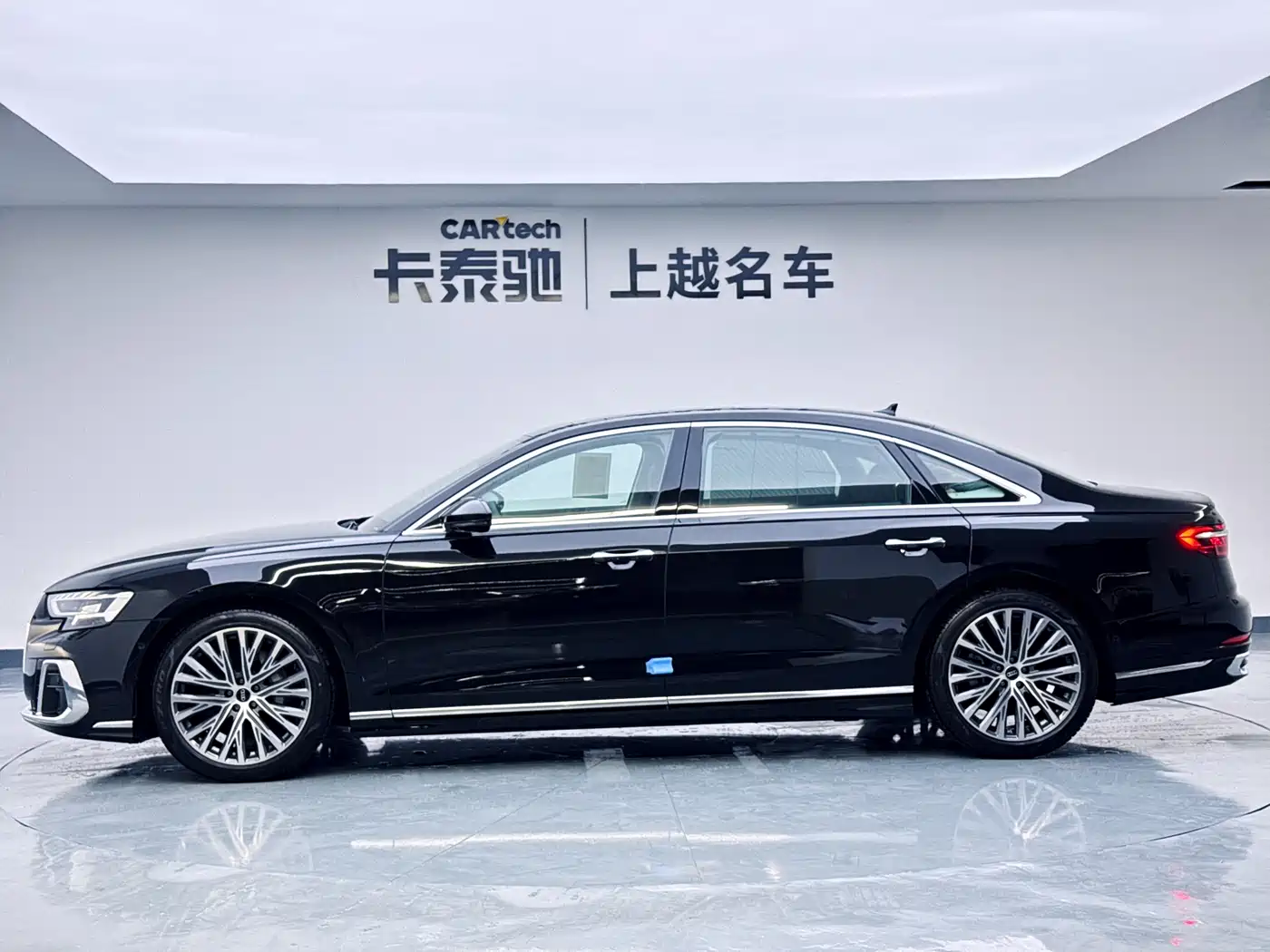 Audi A8 2025 A8L 50 TFSI quattro Exclusive Selection фото 8