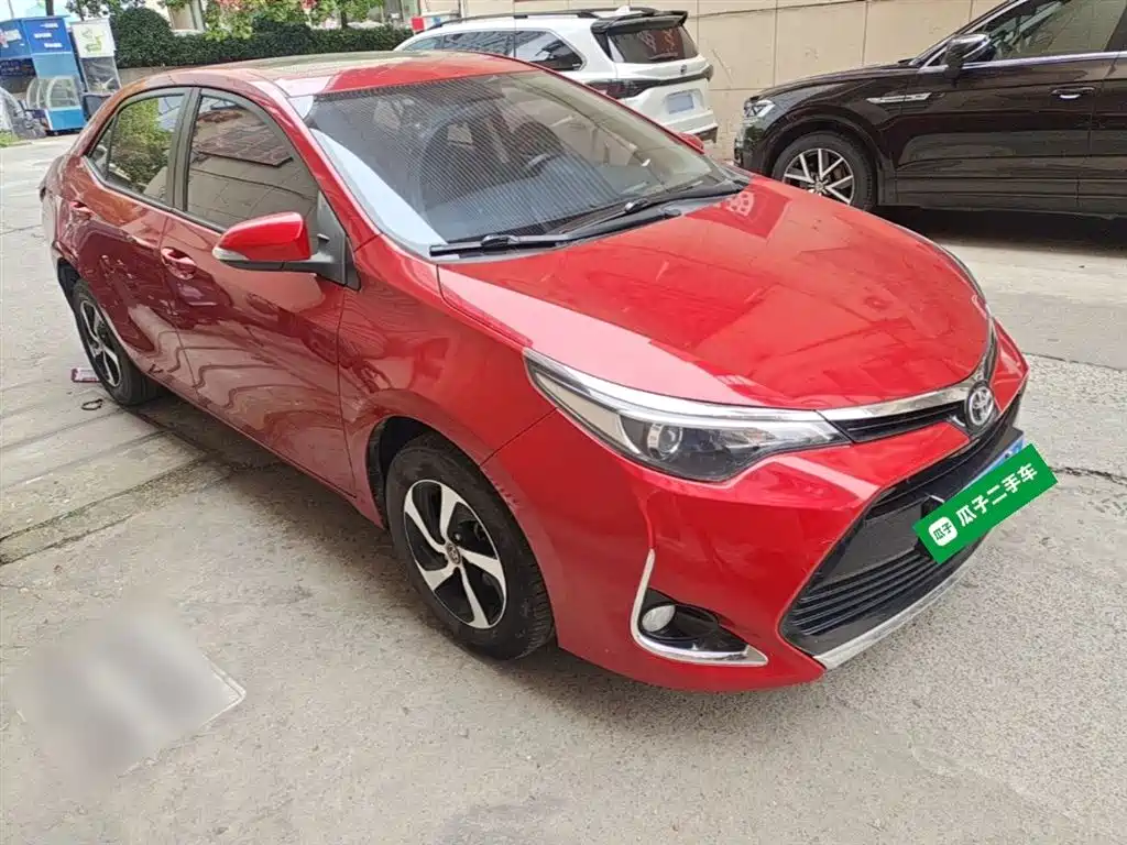 Toyota Levin 2017 Facelift 185T CVT Elite (China V) фото 4