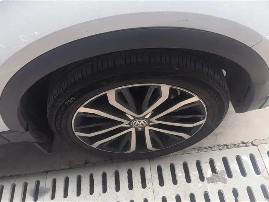 Volkswagen T-ROC 2019 280TSI DSG 2WD Comfort Version China VI фото 6