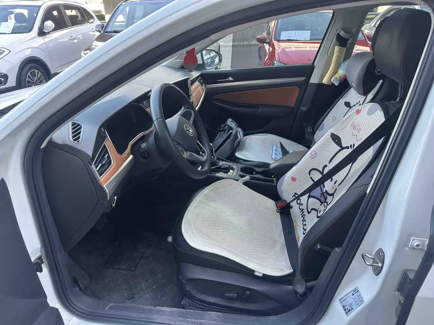 Volkswagen Bora 2023 200TSI DSG Yuexing Edition фото 4