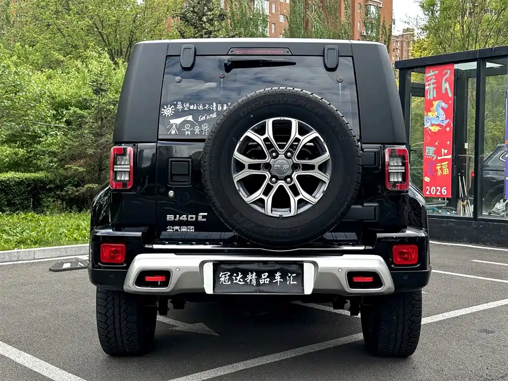 BAIC ORV Beijing Offroad BJ40 2023 2.0T Auto 2WD Urban Hunter Knight Edition фото 14