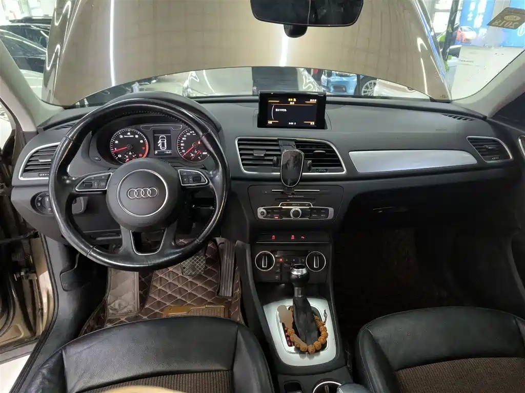 Audi Q3 2016 30 TFSI Fashion фото 10
