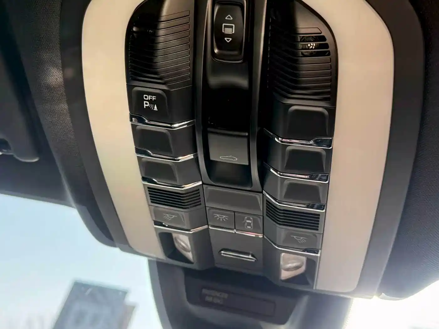 Porsche Macan 2017 Macan 2.0T фото 10