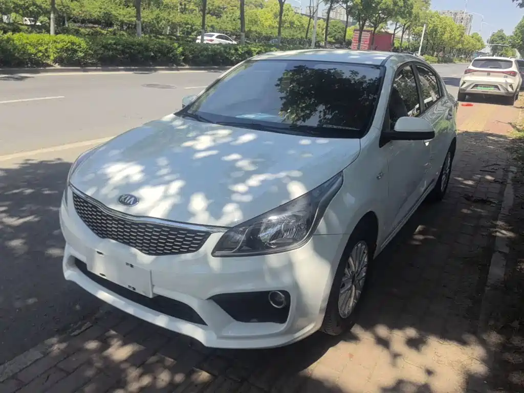 Kia K2 2017 2017 Sedan 1.4L AT GLS