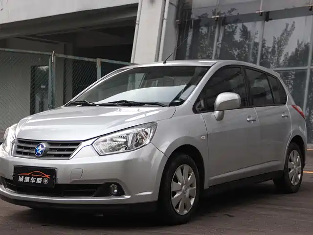  Venucia Venucia R50 2013 1.6L Auto Fashion