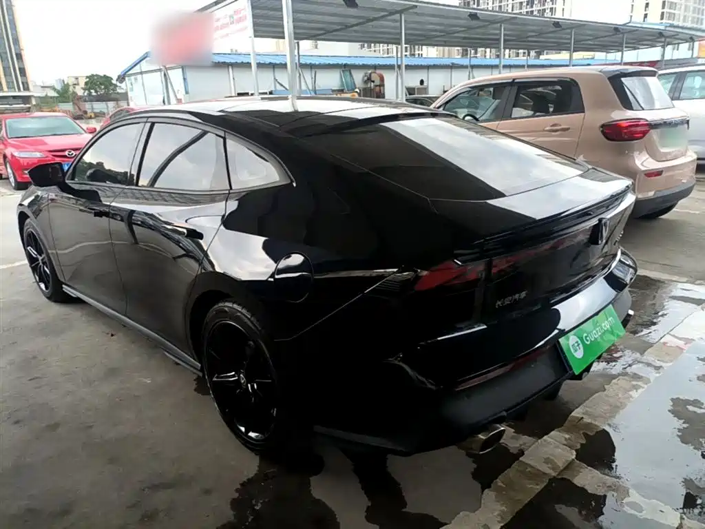 CHANGAN UNI-V