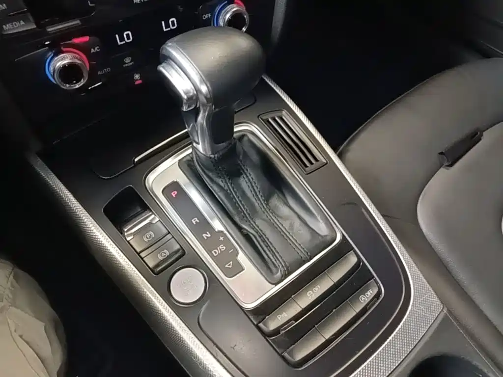 Фото 14 - Audi A5 (Import)