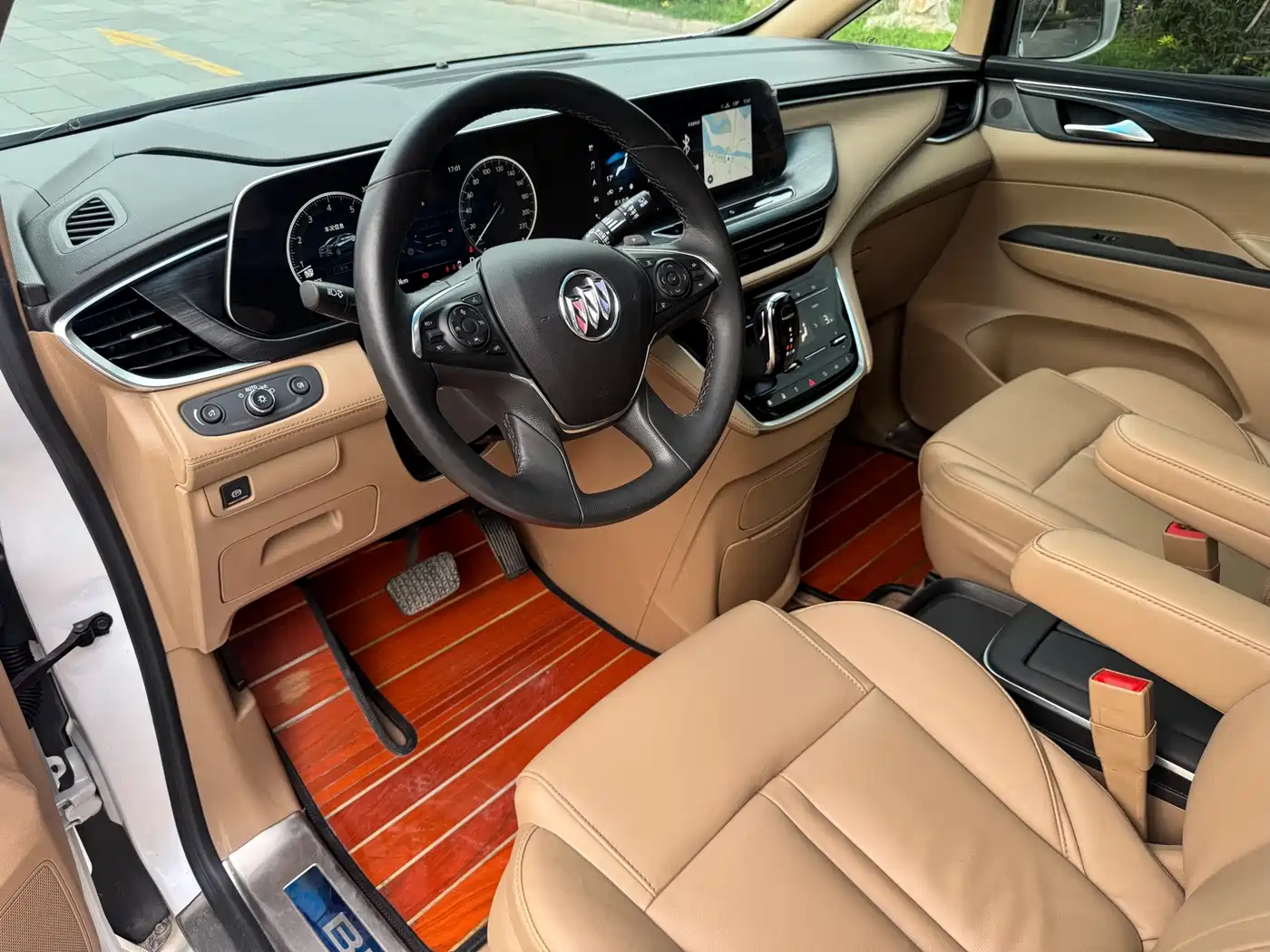 Фото 8 - Buick GL8