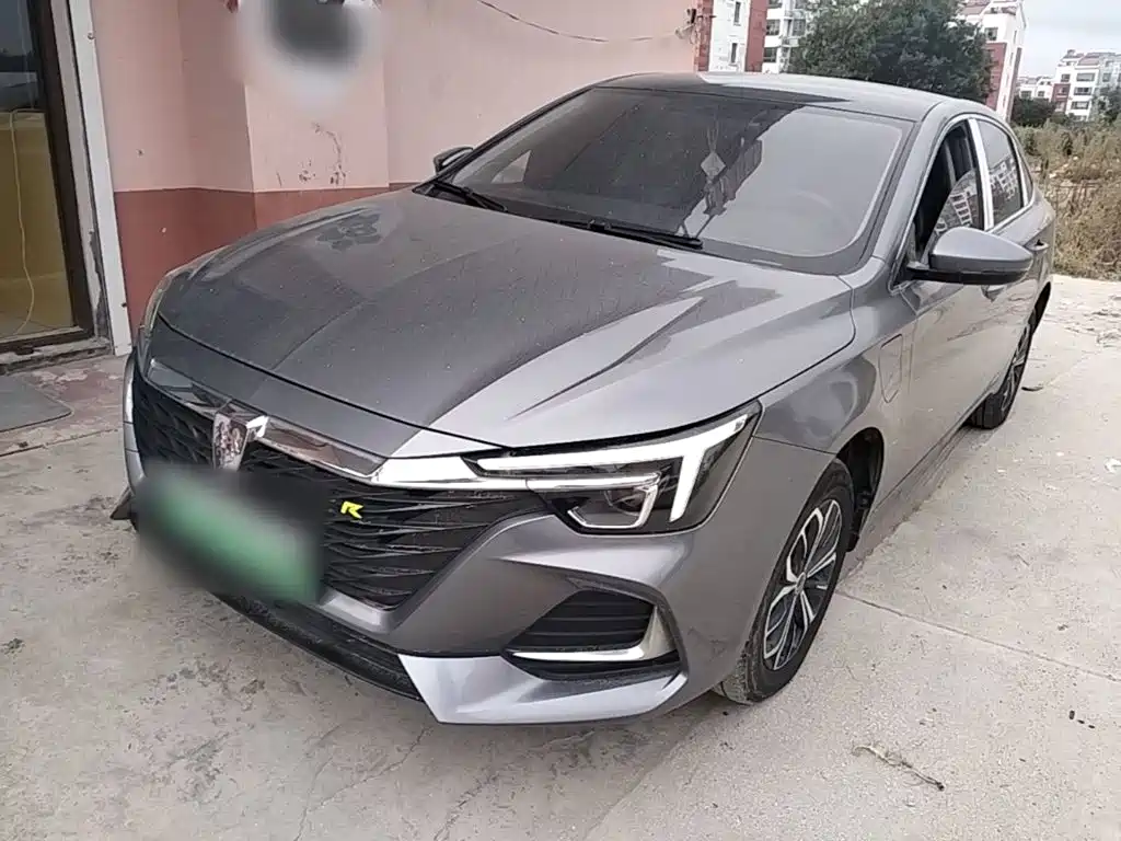 Фото 2 - Roewe i6 MAX EV