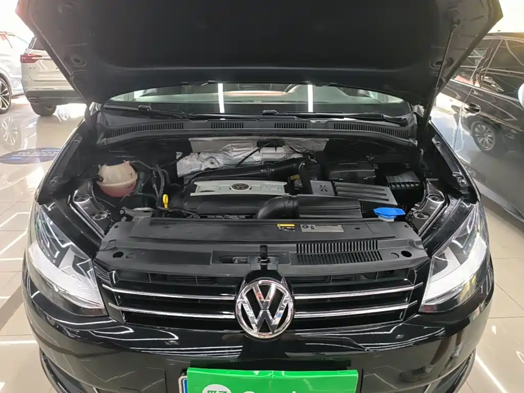 Volkswagen Sharan 2016 2013 1.8TSI Standard