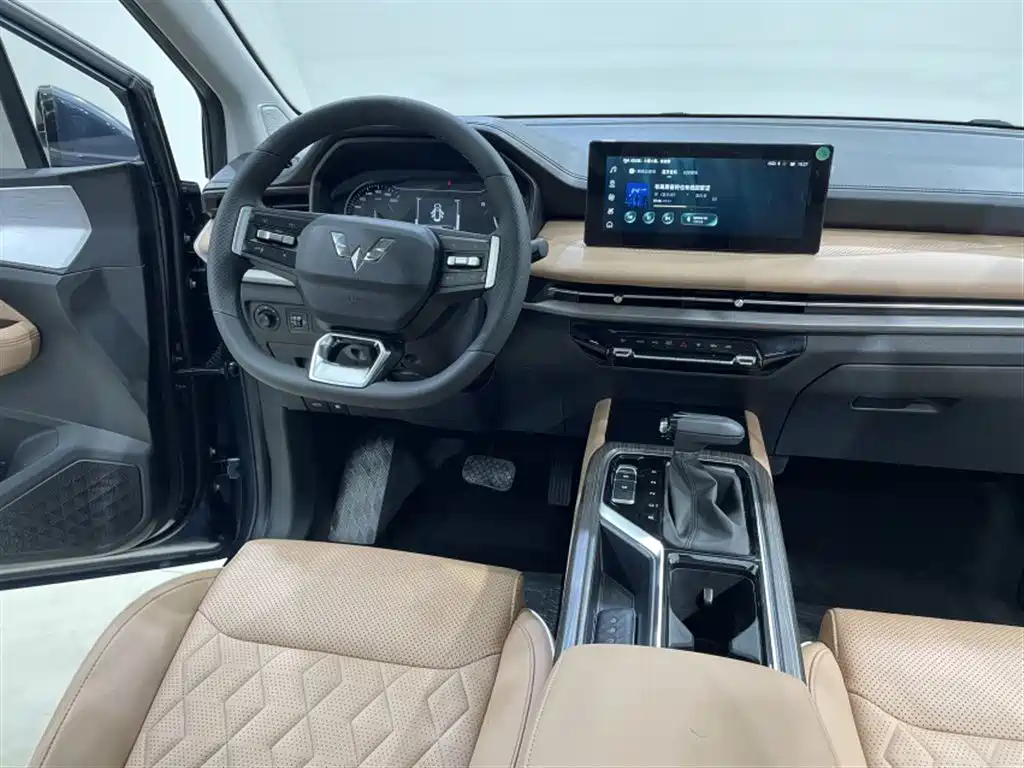 Wuling Motors Wuling Jiachen 2023 2022 1.5T CVT Exclusive Flagship Model
