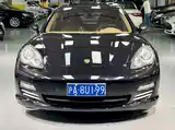 Фото 2 - Porsche Panamera