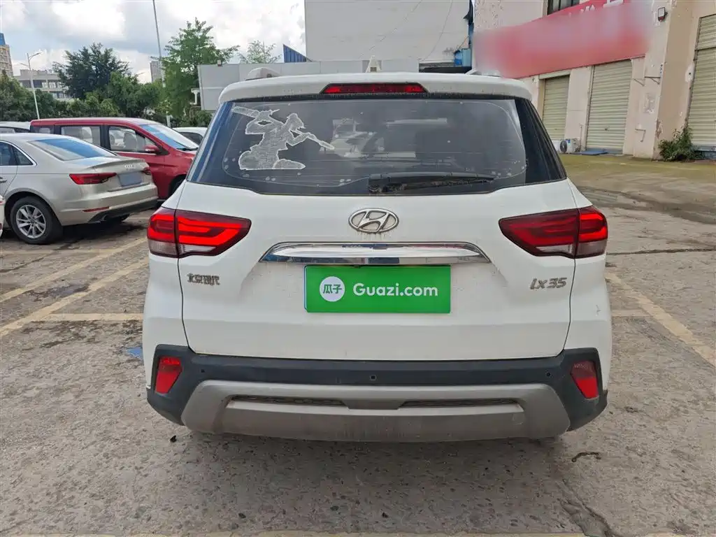 Hyundai Beijing Hyundai ix35 2018 2.0L Automatic 2WD Zhiyong·Enjoyment Edition фото 6