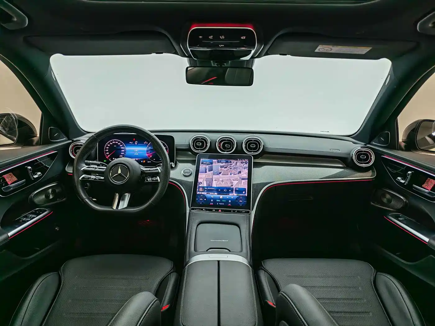 Photo 20 - Mercedes-Benz C-Class