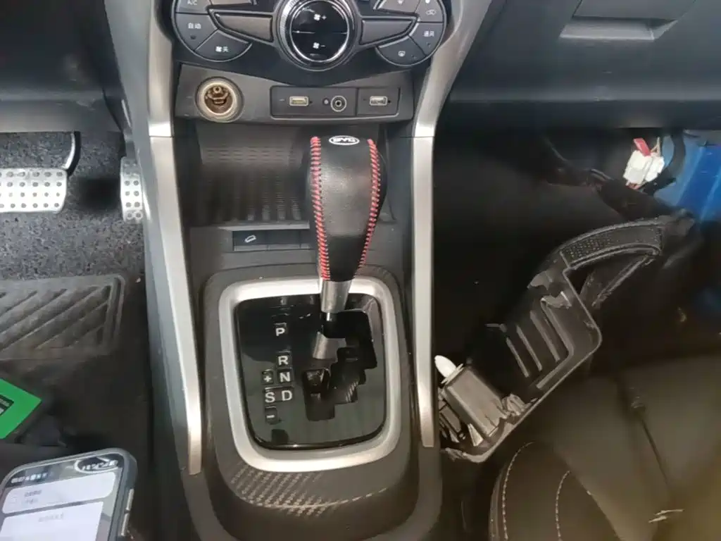 BYD Yuan 2017 2017 1.5L Auto Cool Fashion