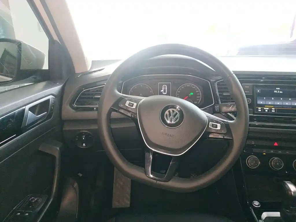 Volkswagen T-ROC 2019 2018 280TSI DSG 2WD Comfort (China V)