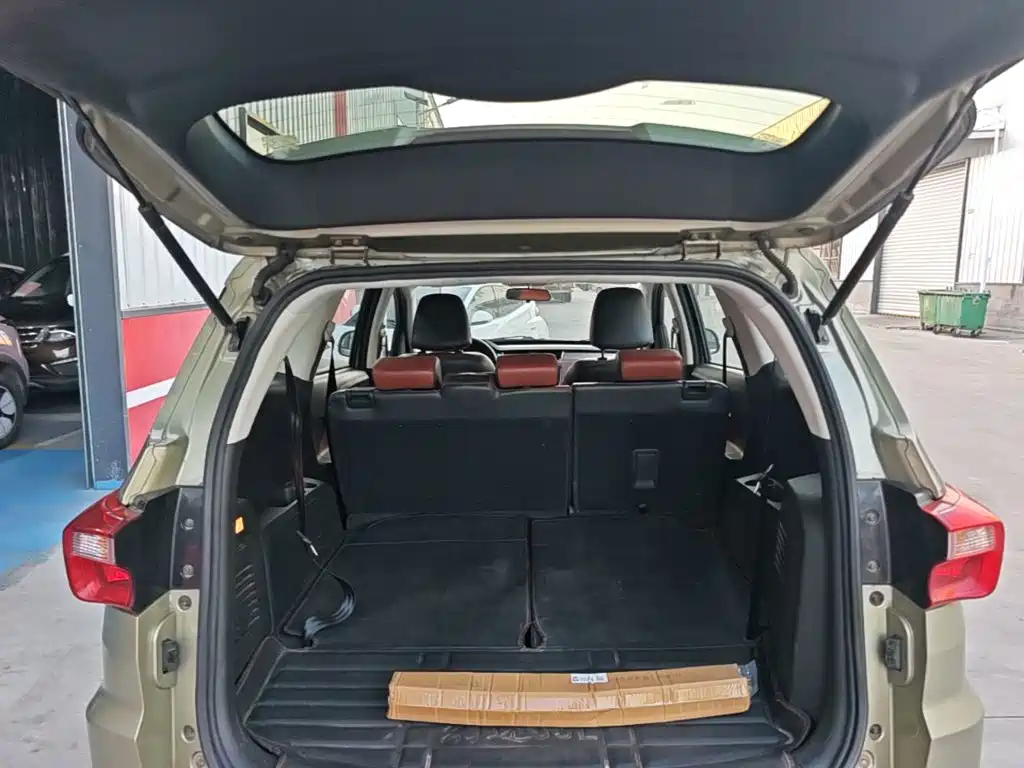 BAIC Huansu S3 2016 2016 S3L 1.5L Manual Premium