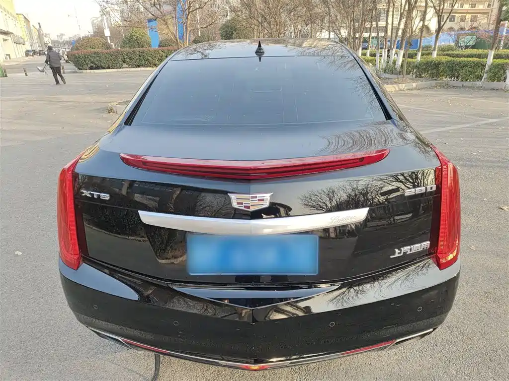 Cadillac XTS 2016 28T Technology фото 21