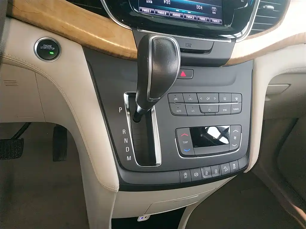 Buick GL8 2017 ES 28T Comfort Type China V фото 14