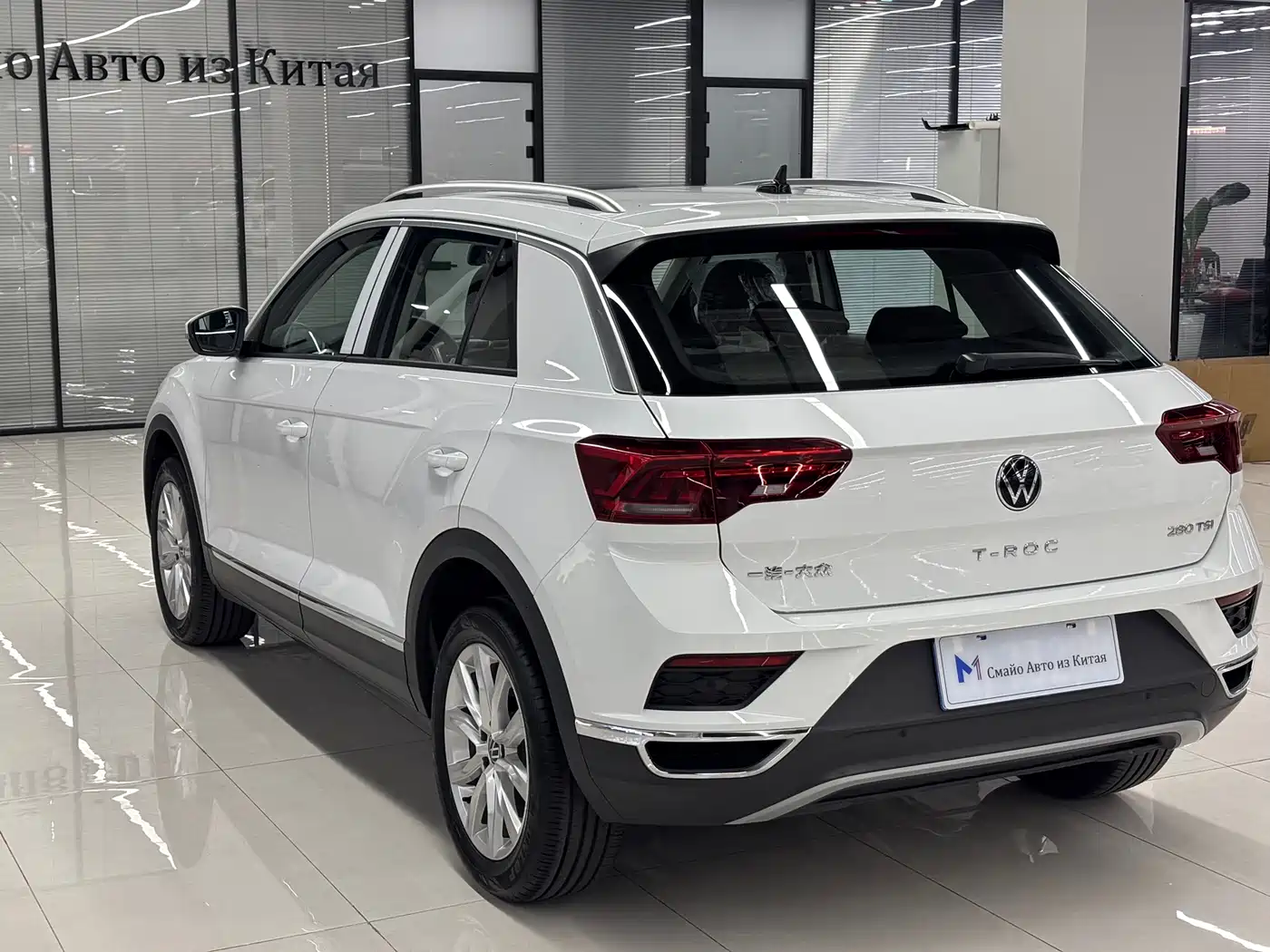 Volkswagen T-ROC 2021 Facelift 280TSI DSG 2WD Elite Smart Connect Edition фото 5