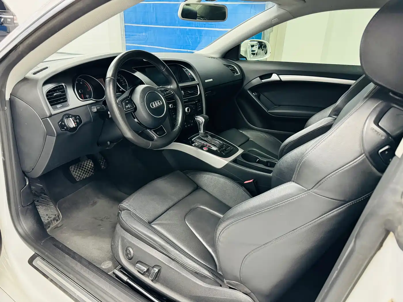 Audi A5 (Import) 2013 Coupe 40 TFSI фото 4