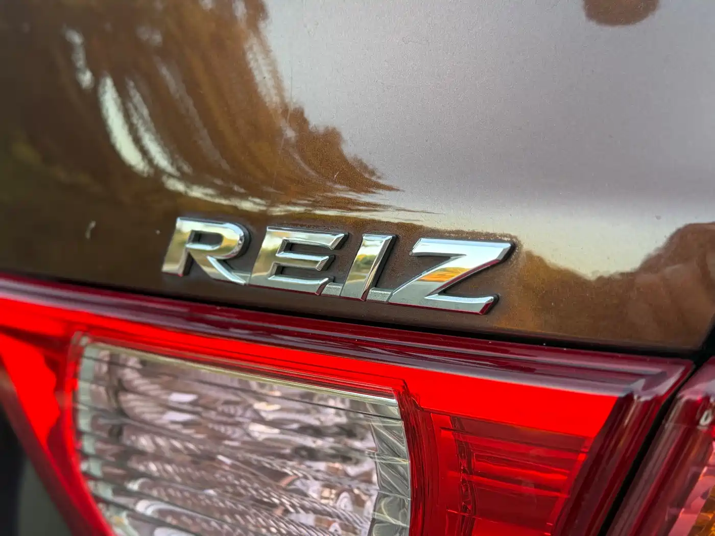 Toyota Reiz 2012 2.5V Grace Elite Styling Edition фото 8