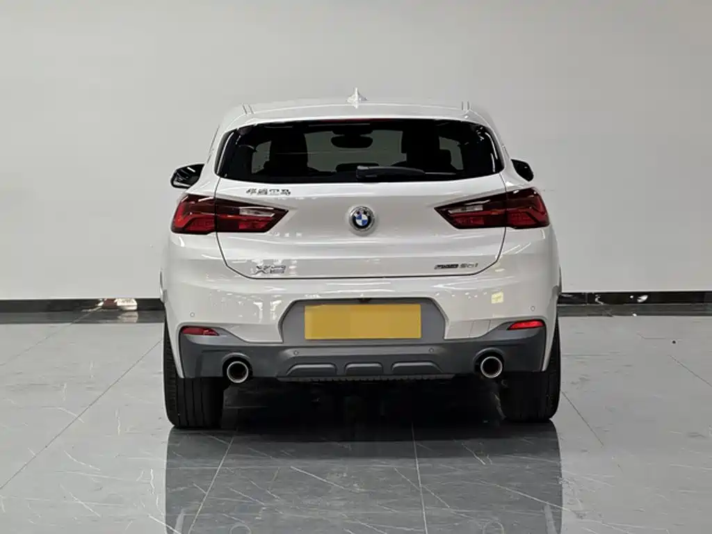 BMW X2 2024 2023 sDrive25i M Off-Road Package