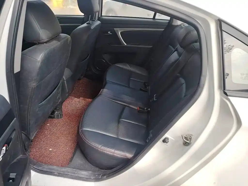 Haima M6 2015 2015 1.5T CVT Sport Intelligent