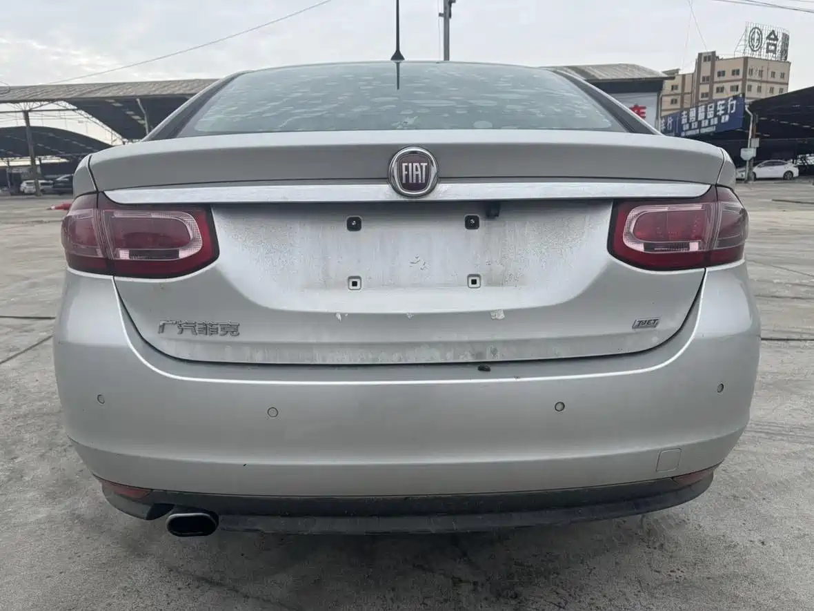 Fiat Viaggio 2013 2012 1.4T Auto Joy Edition