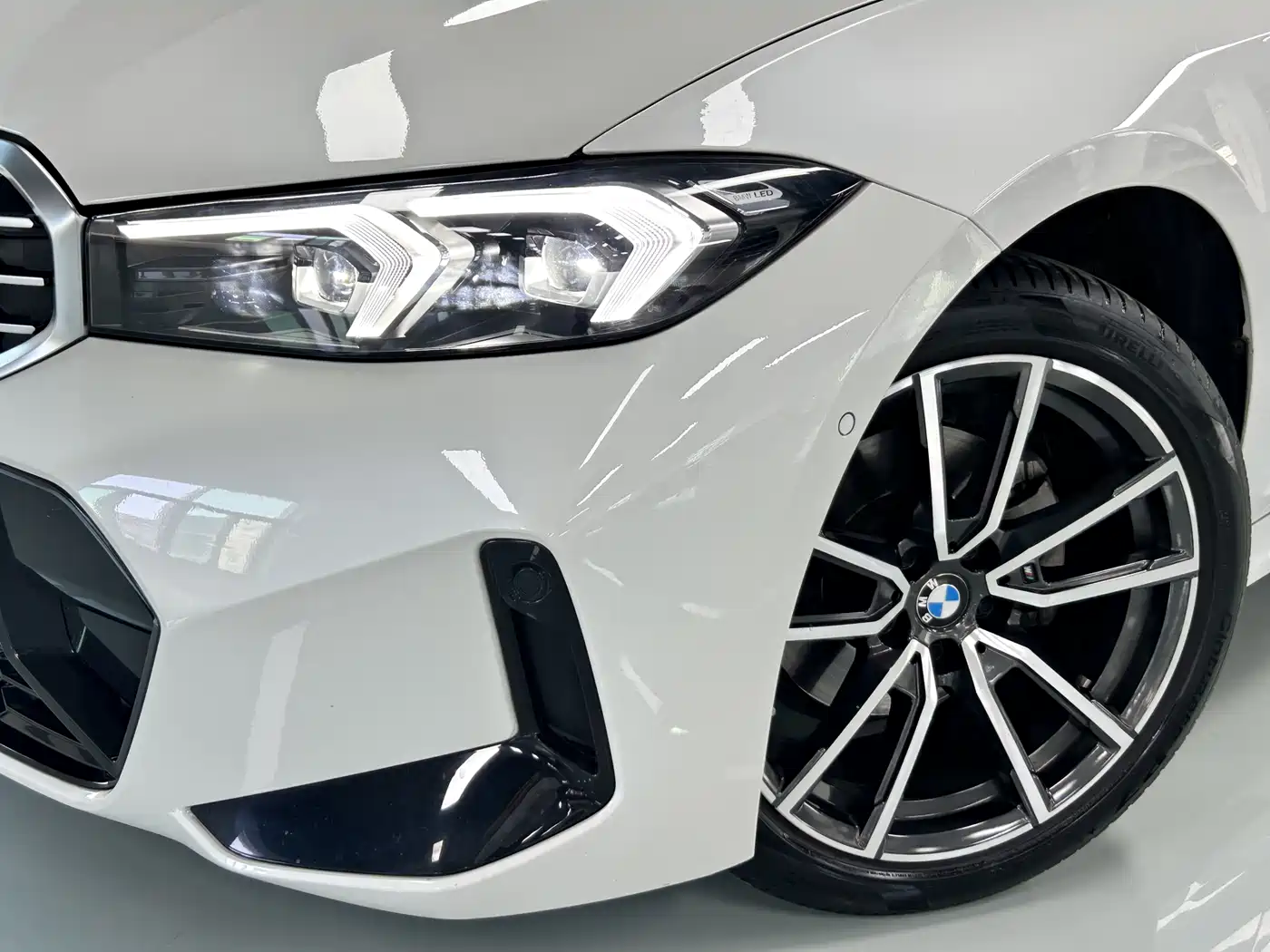 BMW 3 Series 2024 325Li M Sport Package фото 5