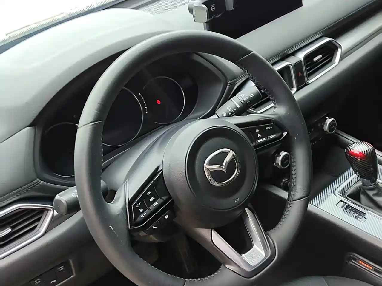 Фото 18 - Mazda CX-5